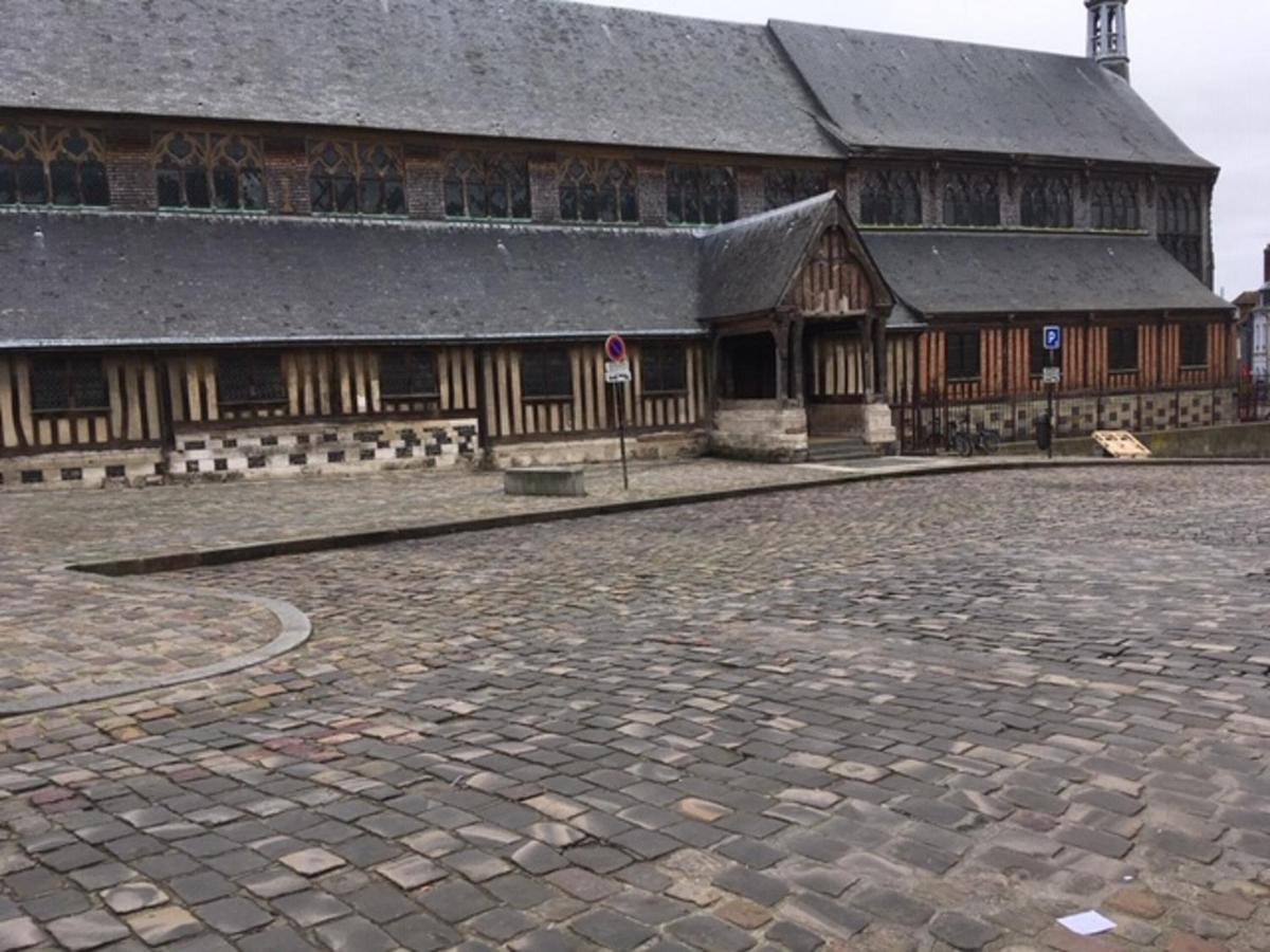 Maison Charmante Pres De Sainte Catherine Villa Honfleur Exterior foto